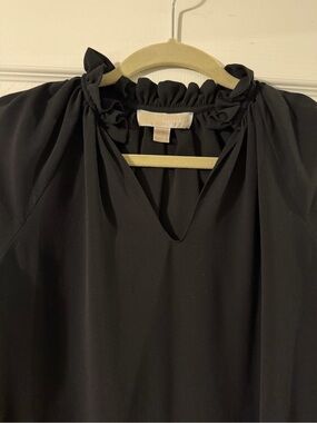 MICHAEL Michael Kors Black Ruffle-Neck Blouse